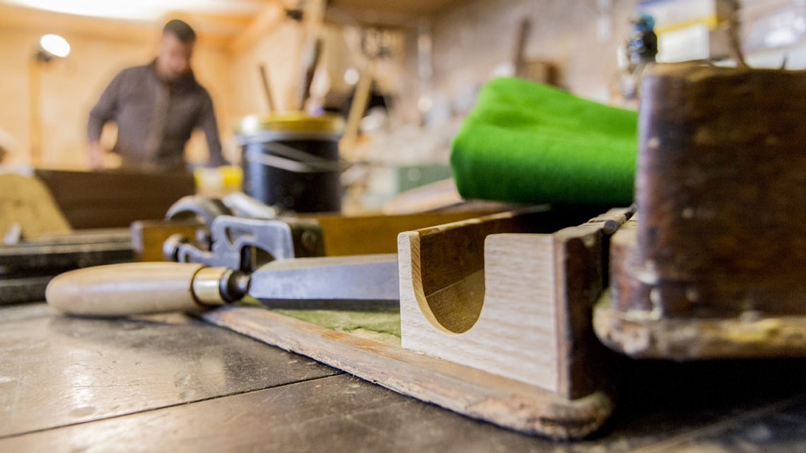 How to Restoring Antique Furniture