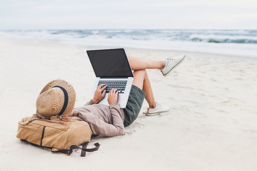 5 Best Laptops for Traveling Programmers in 2020