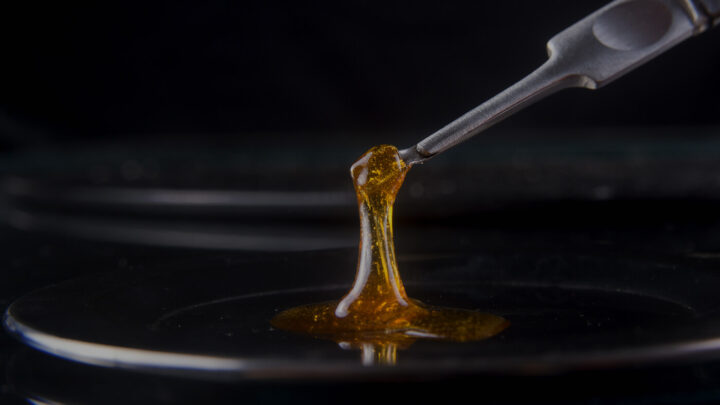 Pros and Cons of Cannabis Concentrates – 2020 Guide