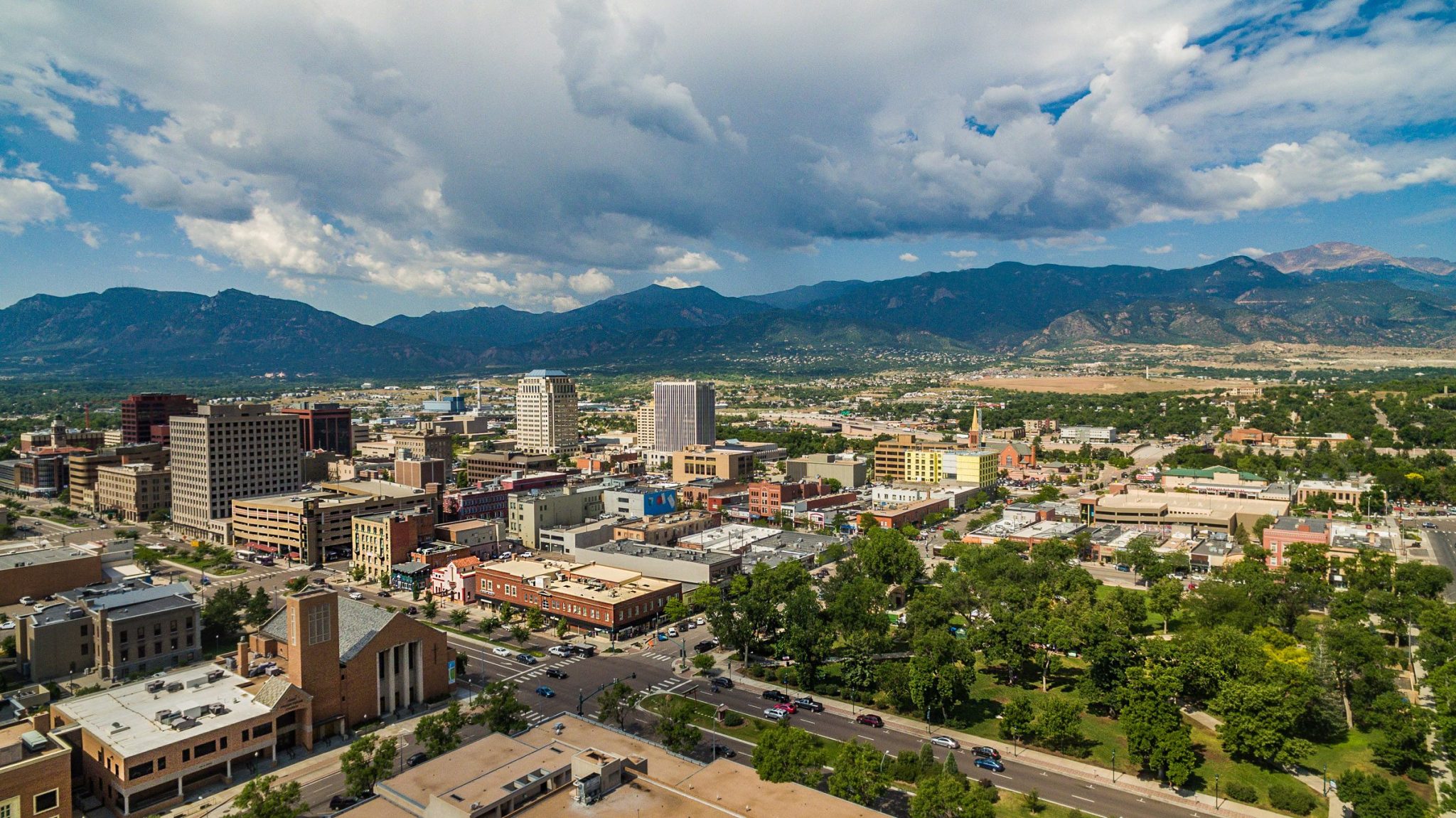 6 Reasons Why Colorado Springs is Great for Real Estate Investing
