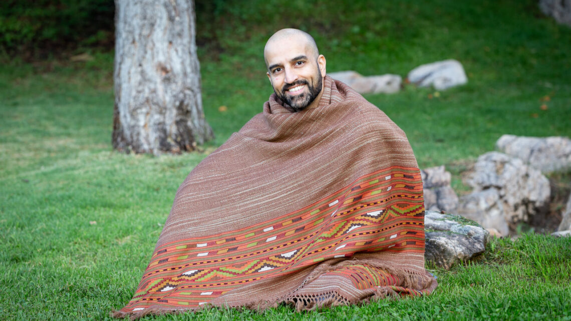 Blankets and Mindfulness: A Journey to Meditative Relaxation